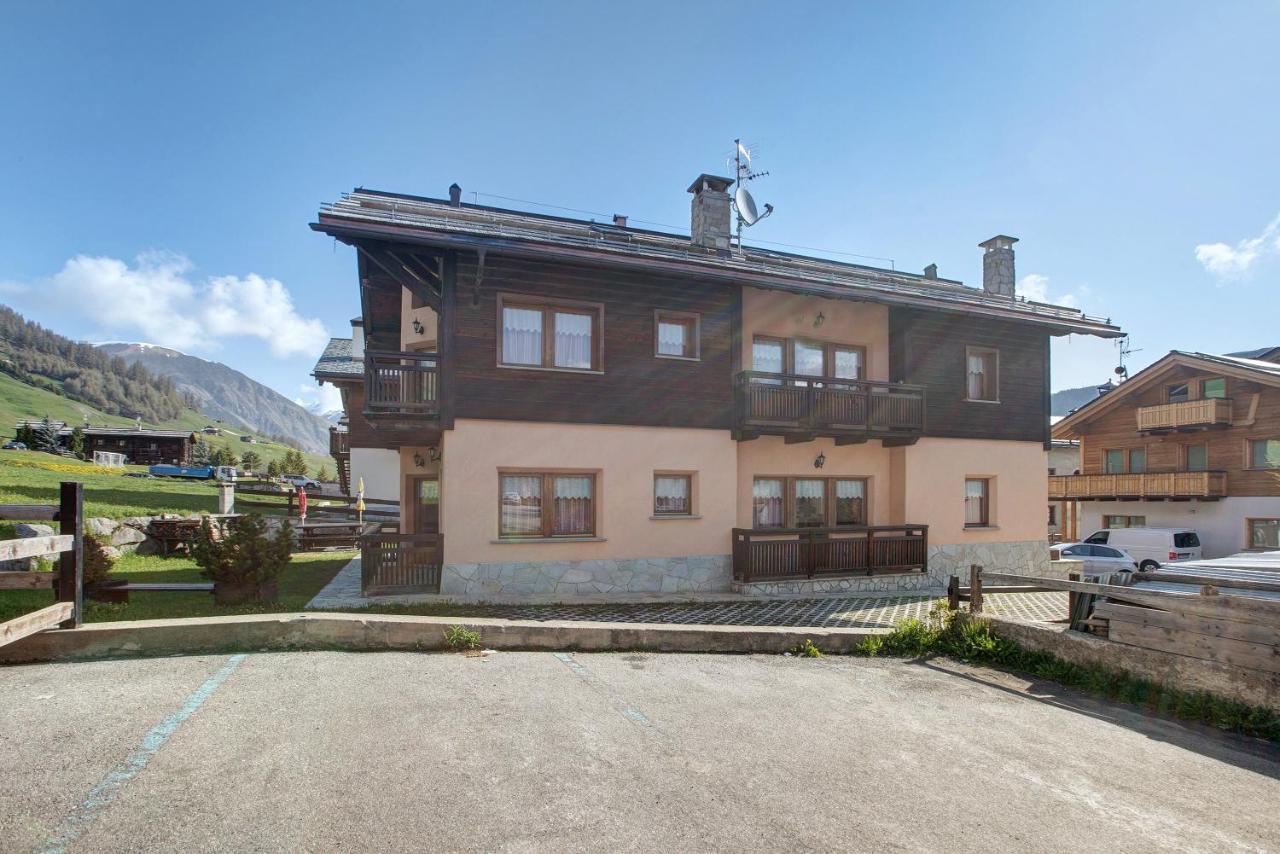 Baita Truzz Appartamento Valle Livigno Buitenkant foto